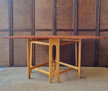 Load image into Gallery viewer, MID CENTURY TEAK GATELEG DINING TABLE
