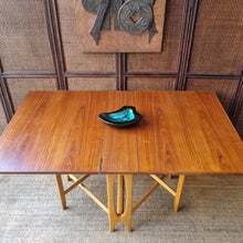 Load image into Gallery viewer, MID CENTURY TEAK GATELEG DINING TABLE
