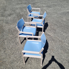 Load image into Gallery viewer, VINTAGE SEBEL 5 PIECE OUTDOOR PATIO SETTING. PASTOE CHAIRS &amp; INTEGRA TABLE.
