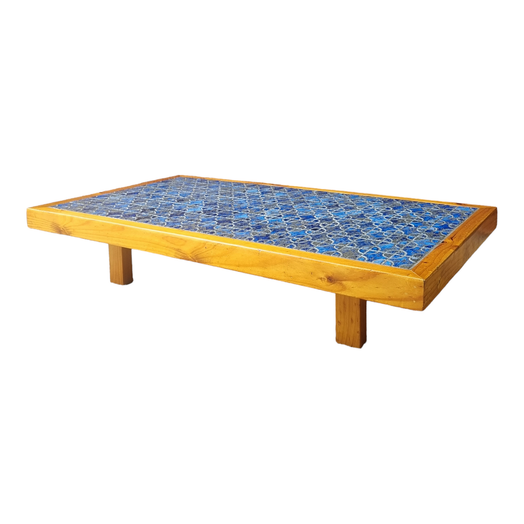 LARGE RETRO TILED COFFEE TABLE