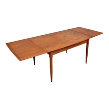 Load image into Gallery viewer, VINTAGE MID CENTURY EXTENSION DINING TABLE
